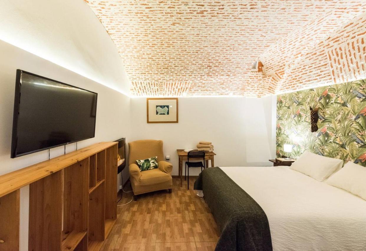 Encomienda Guest House Madrid Exterior foto