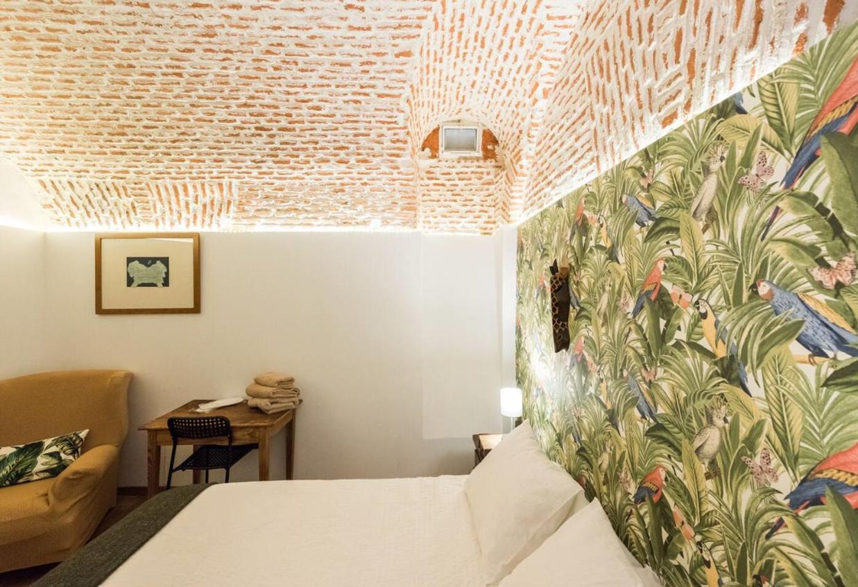 Encomienda Guest House Madrid Exterior foto