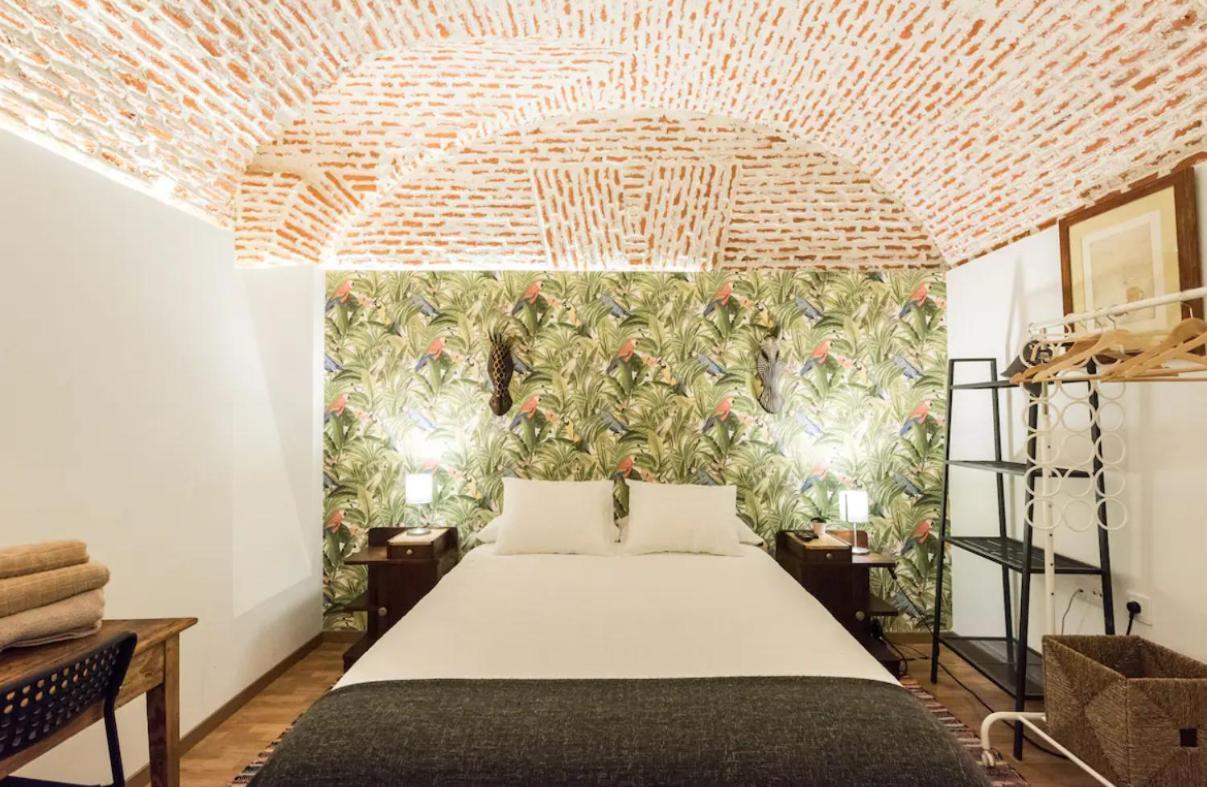 Encomienda Guest House Madrid Exterior foto