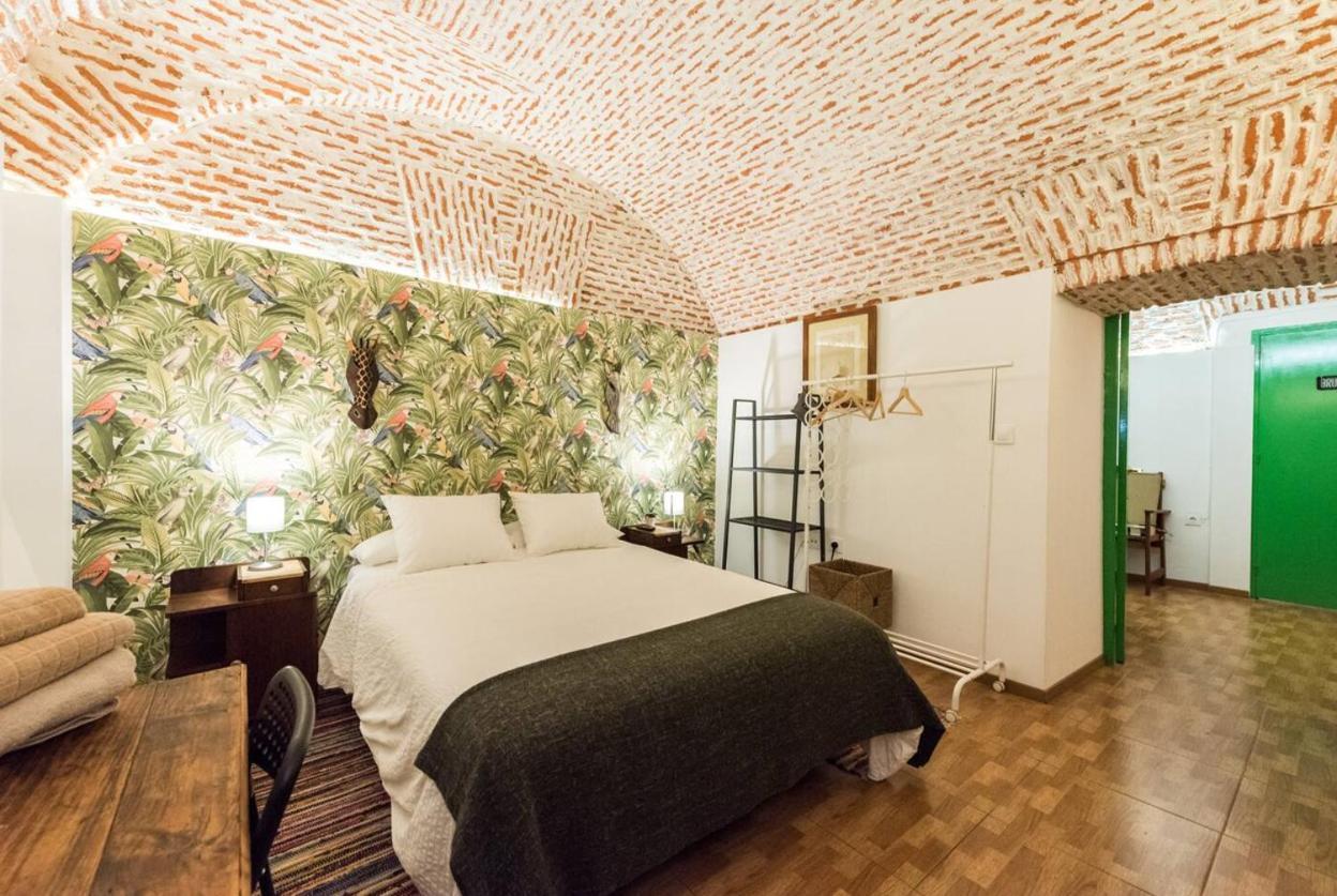 Encomienda Guest House Madrid Exterior foto
