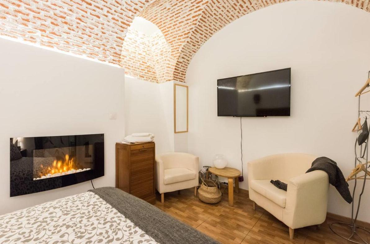 Encomienda Guest House Madrid Exterior foto
